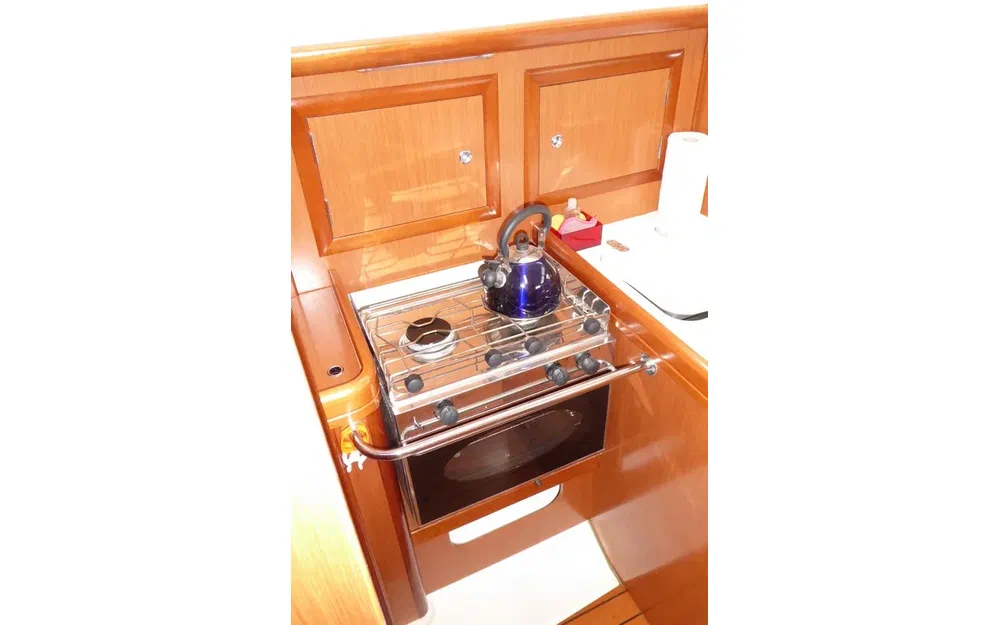 slider 13 Beneteau Oceanis 323 Clipper