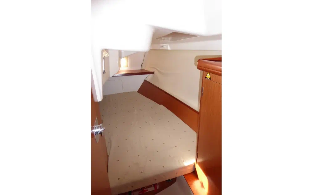 slider 1 Beneteau Oceanis 323 Clipper