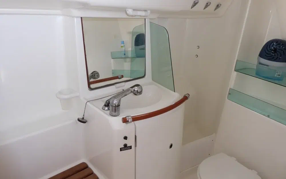 slider 20 Beneteau Oceanis 323 Clipper