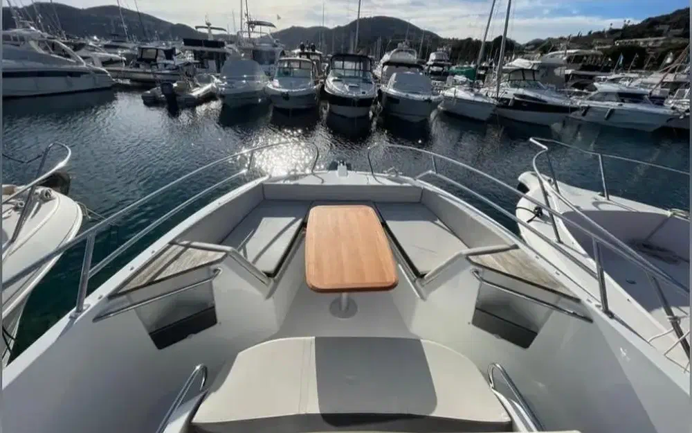 slider 4 Beneteau Flyer 8.8 SPACEdeck