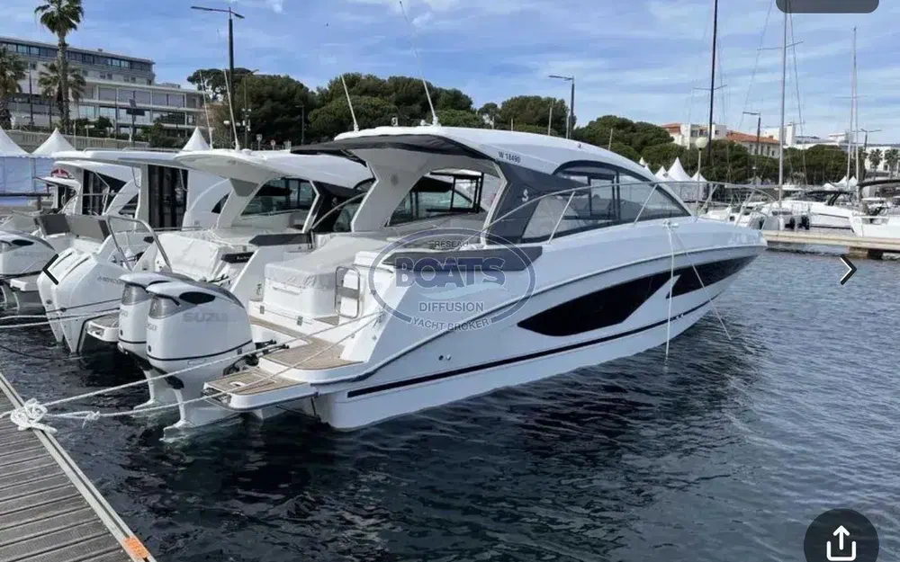 slider 2 Beneteau Gran Turismo 36