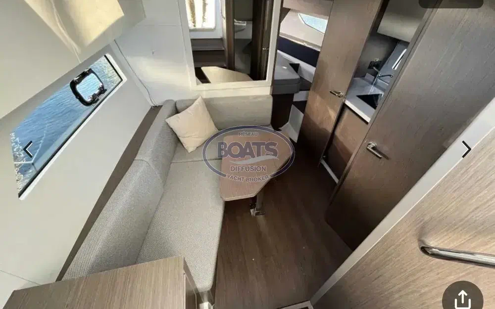 slider 8 Beneteau Gran Turismo 36