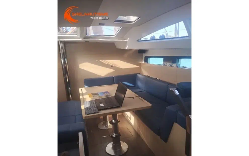 slider 15 Allures Yachting Allures 45.9