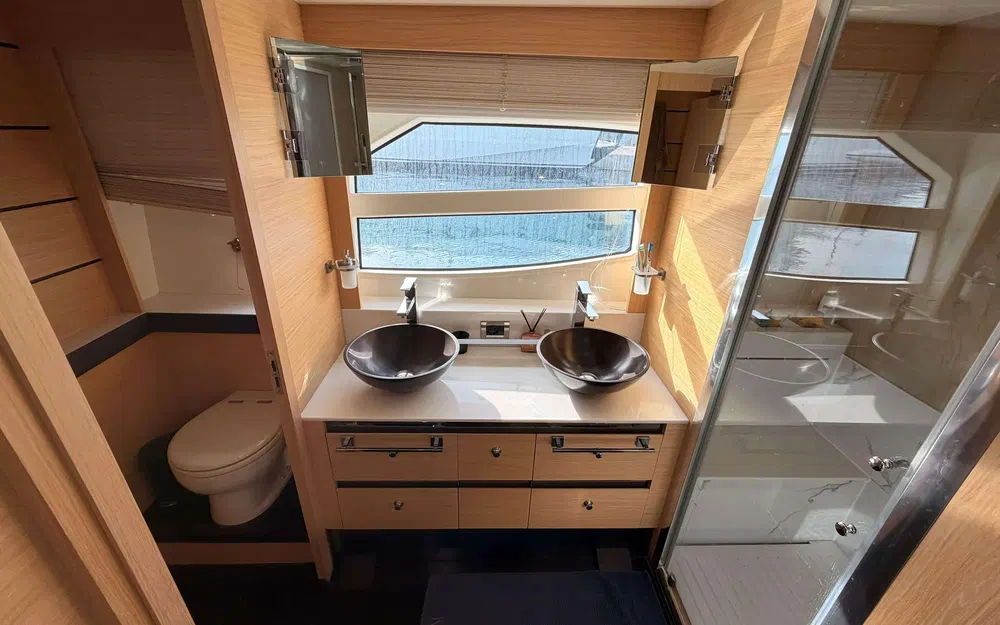 slider 13 Cayman  57 HT