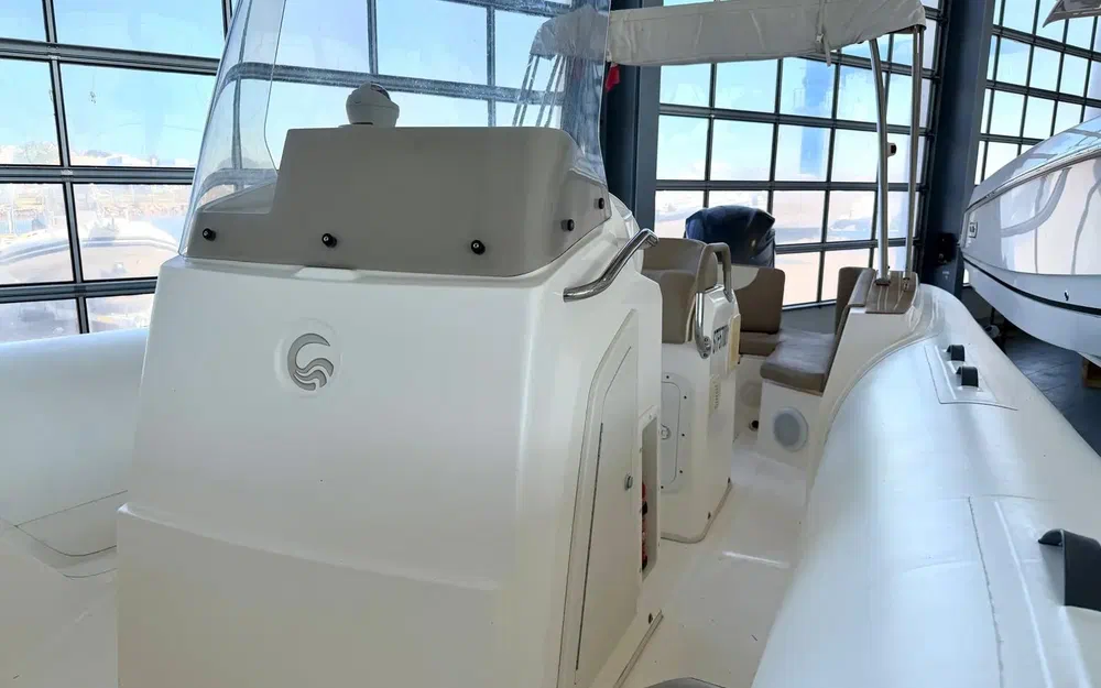 slider 12 Capelli Tempest 775