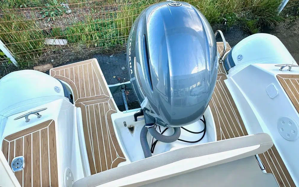 slider 10 Capelli Tempest 700