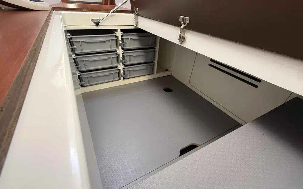 slider 11 Jeanneau NC 9