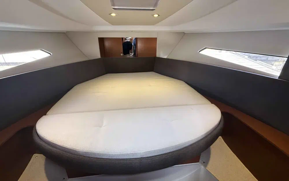 slider 15 Jeanneau NC 9