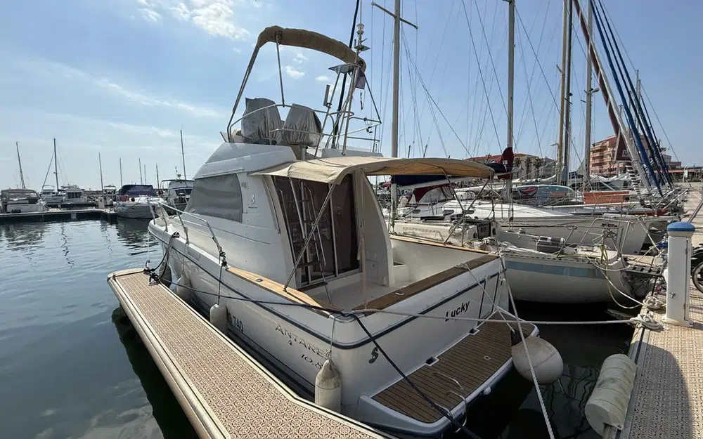 slider 9 Beneteau Antares 10.80