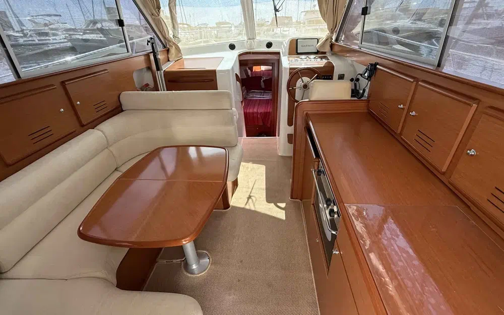 slider 21 Beneteau Antares 10.80