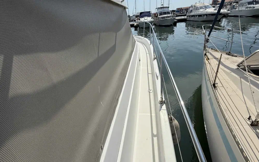 slider 38 Beneteau Antares 10.80