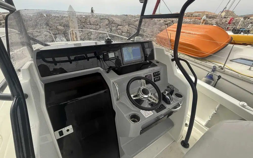 slider 11 Jeanneau Cap Camarat 9.0 CC