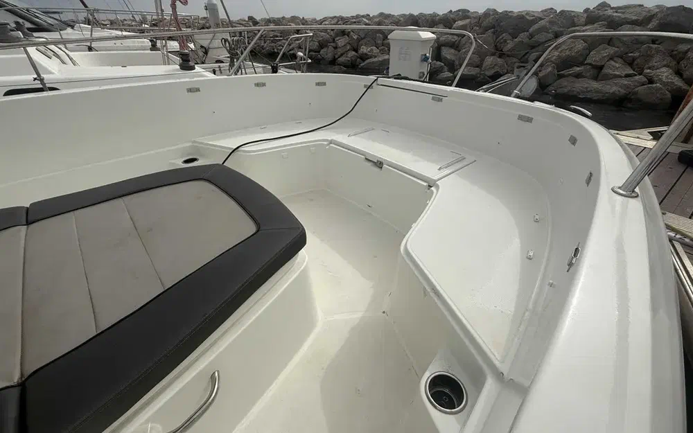 slider 8 Jeanneau Cap Camarat 9.0 CC