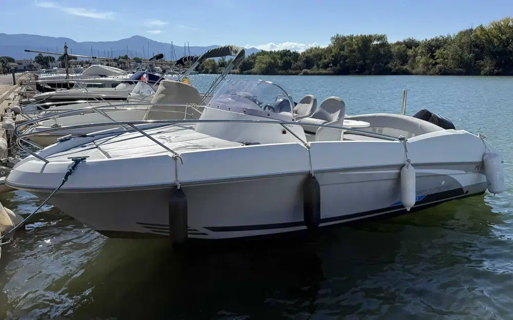 slider 0 Beneteau Flyer 650 Sun Deck