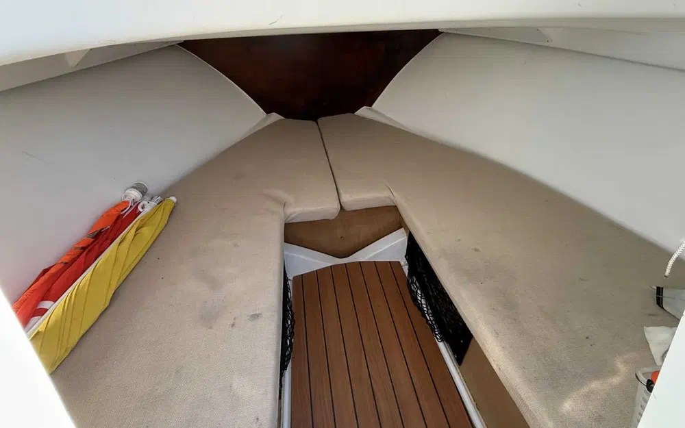 slider 7 Beneteau Flyer 650 Sun Deck