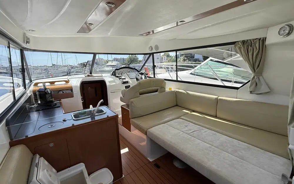 slider 17 Beneteau Antares 11 Fly