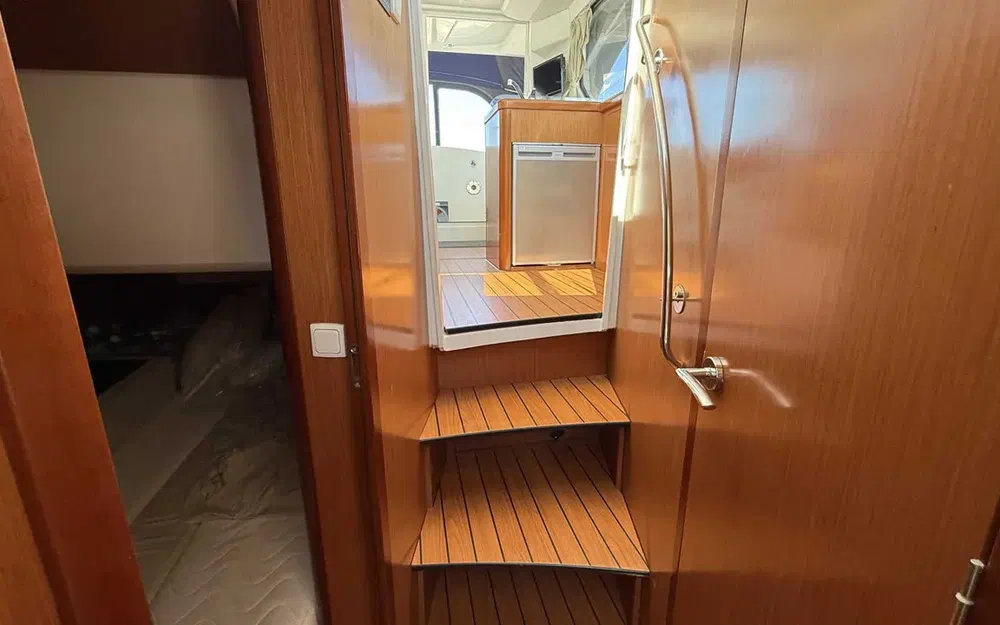 slider 25 Beneteau Antares 11 Fly