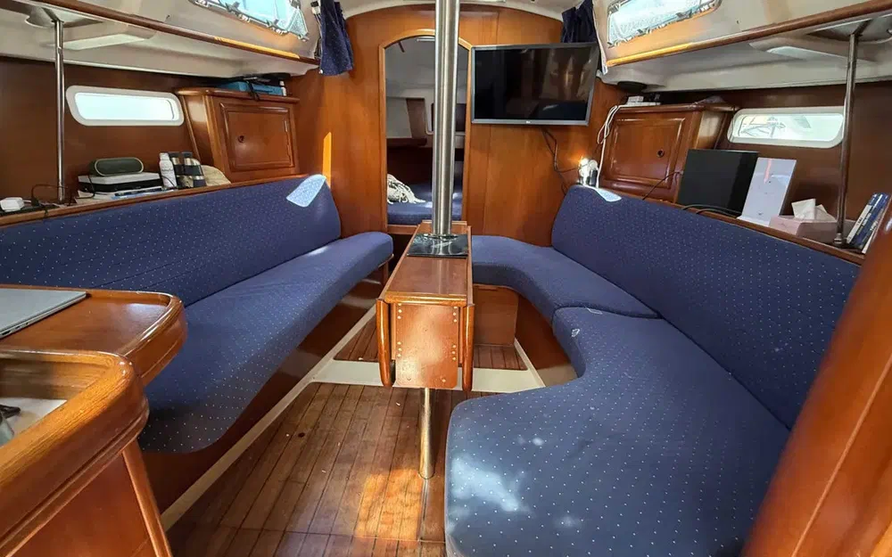 slider 13 Beneteau Oceanis 331 Clipper