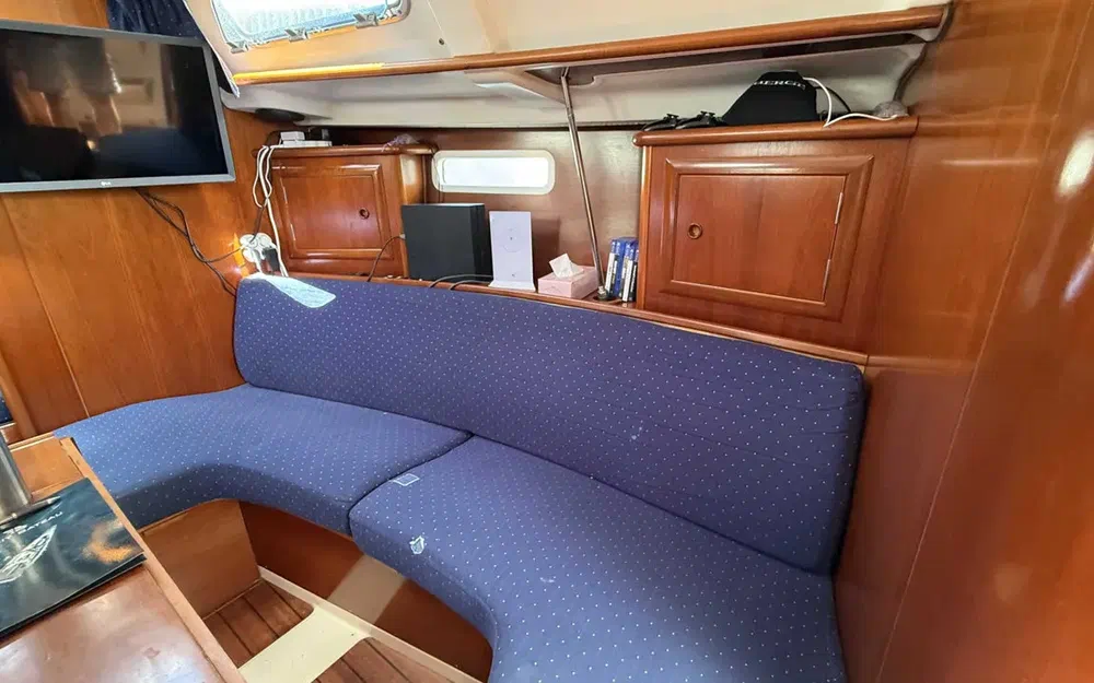 slider 14 Beneteau Oceanis 331 Clipper