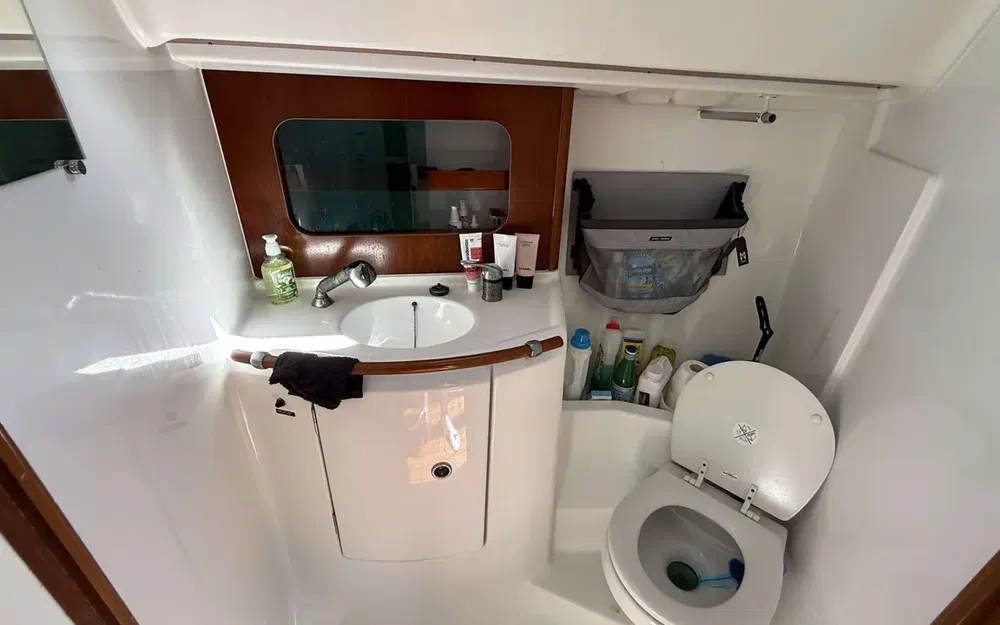 slider 19 Beneteau Oceanis 331 Clipper