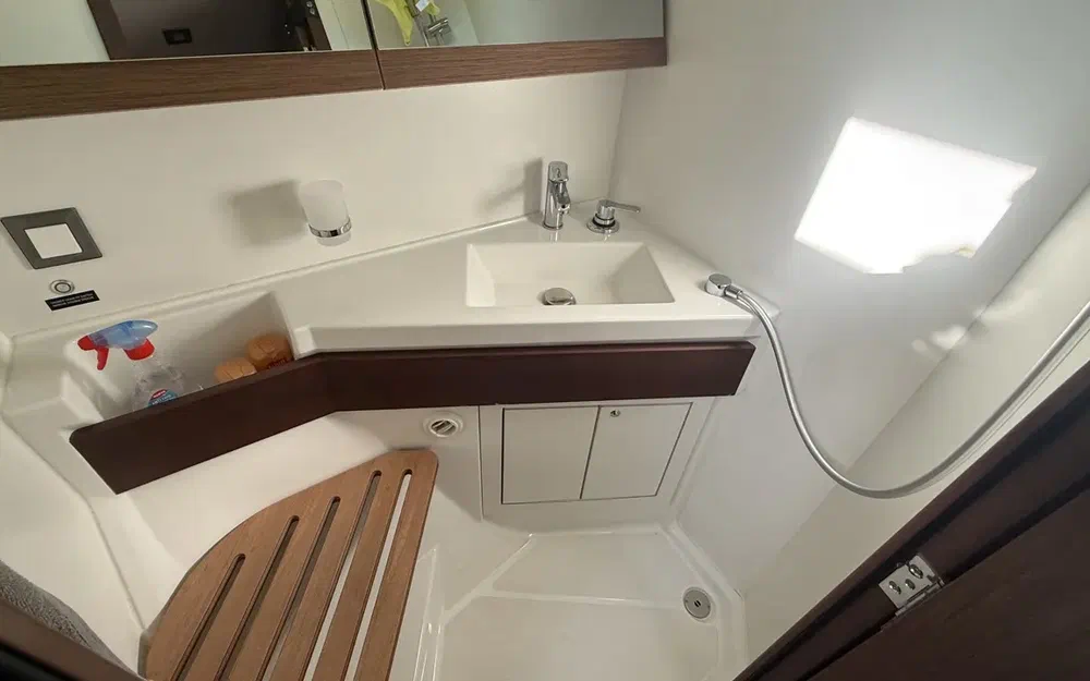 slider 21 Beneteau Oceanis 46.1