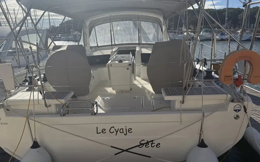 slider 2 Beneteau Oceanis 46.1