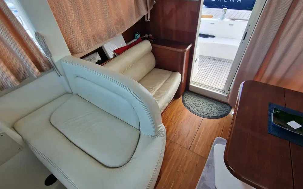 slider 17 Jeanneau Prestige 32