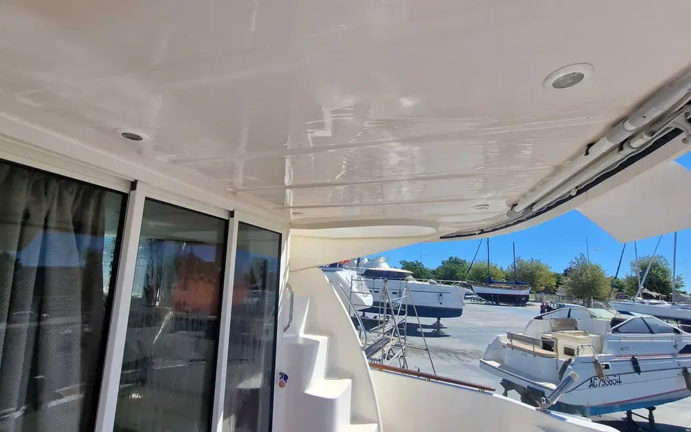 slider 21 Jeanneau Prestige 32