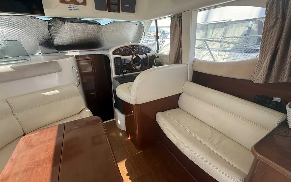 slider 2 Jeanneau Prestige 32