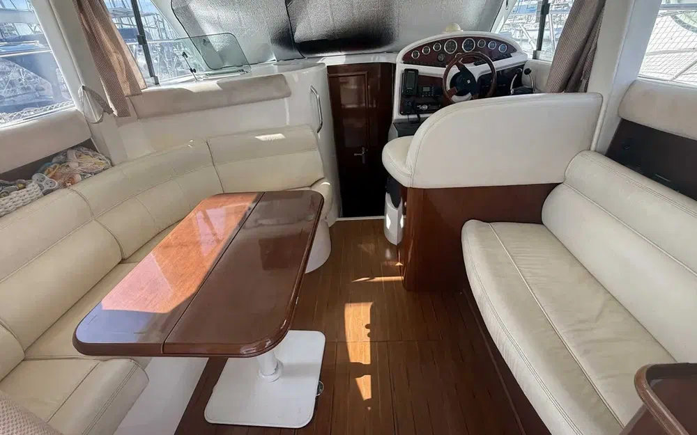 slider 3 Jeanneau Prestige 32