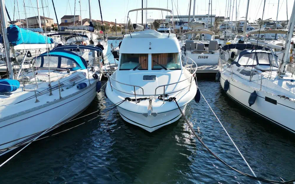 slider 7 Jeanneau Prestige 32