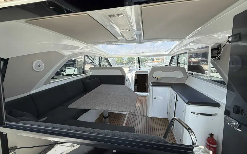 slider 13 Jeanneau Leader 46