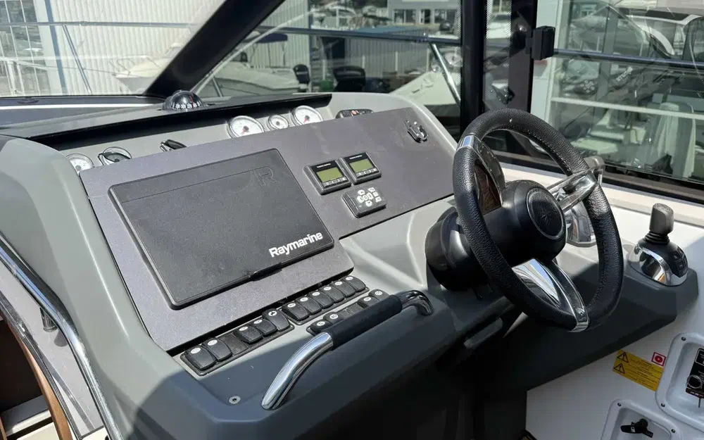 slider 22 Jeanneau Leader 46