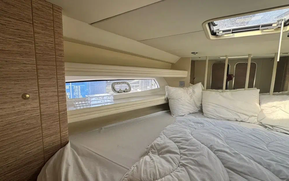 slider 10 Sunseeker Superhawk 50