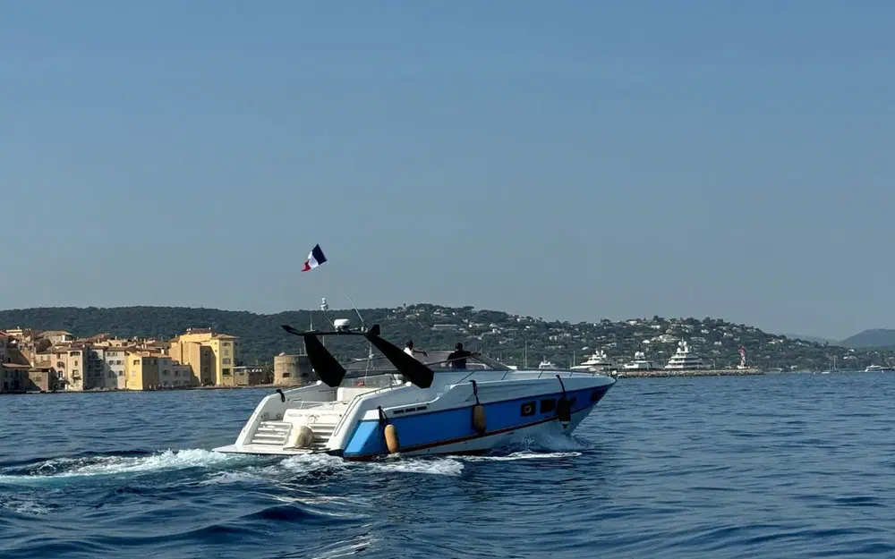 slider 1 Sunseeker Superhawk 50