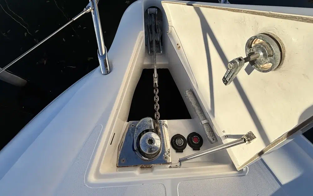 slider 3 Sessa Marine C30