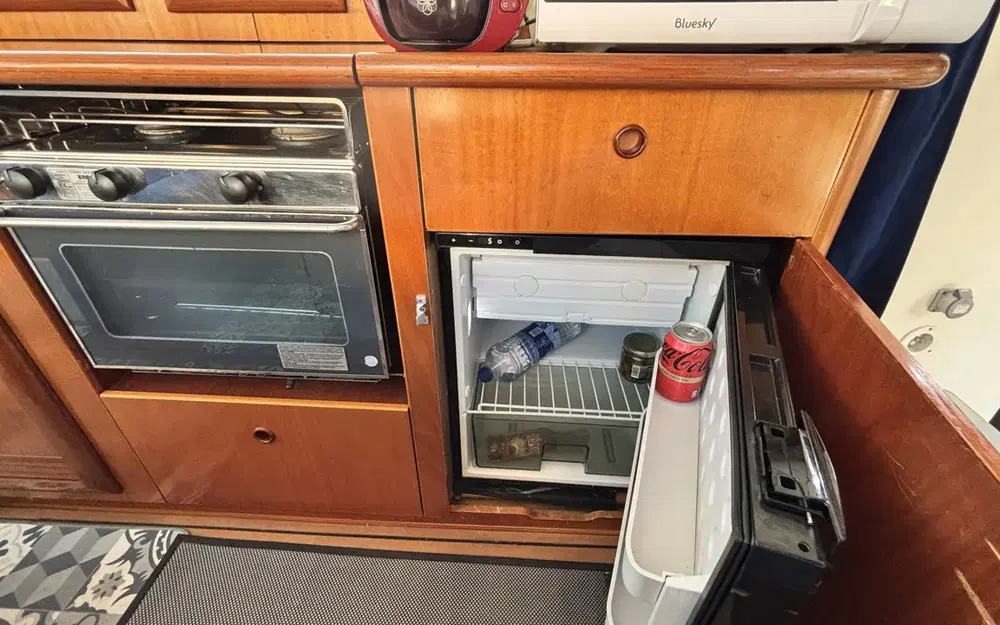 slider 13 Beneteau Antares 10.80