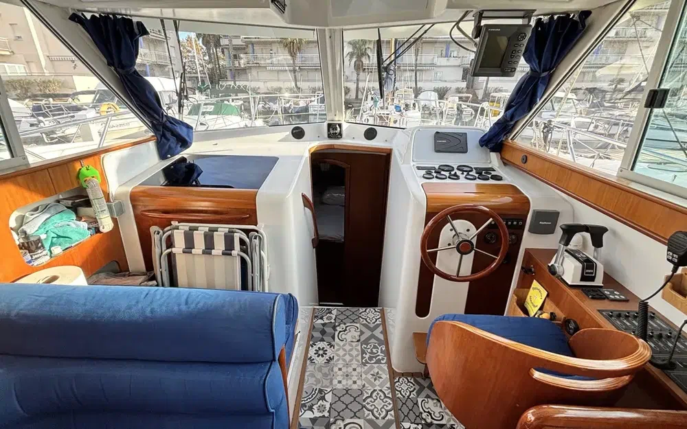 slider 14 Beneteau Antares 10.80