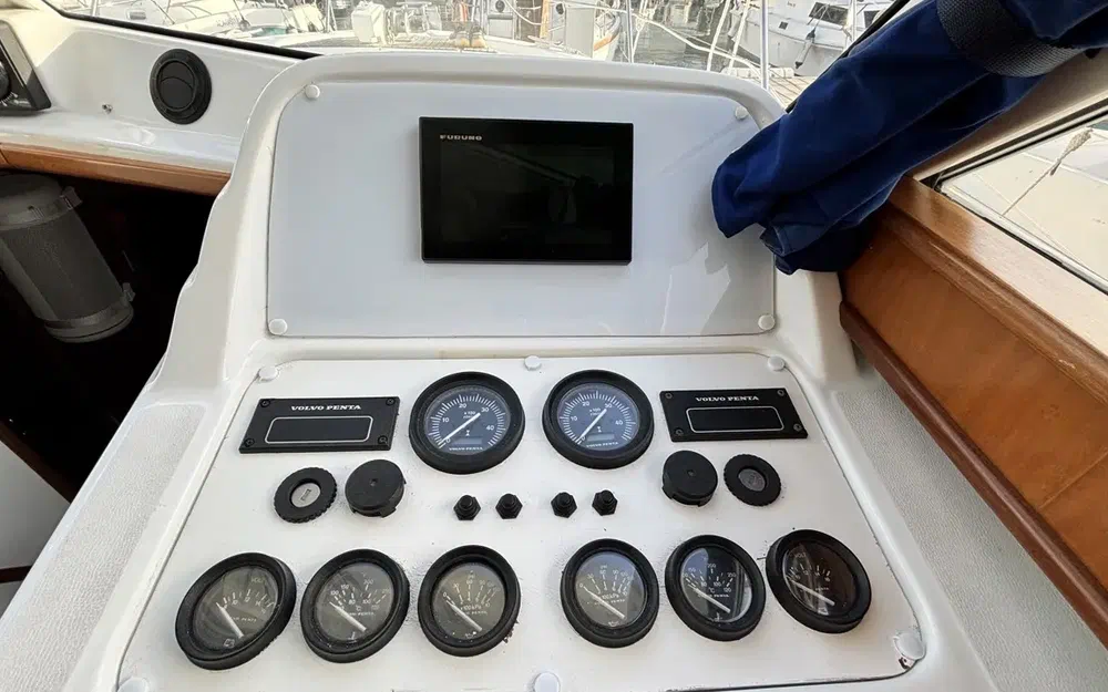 slider 16 Beneteau Antares 10.80