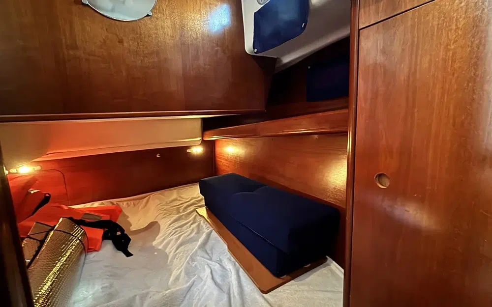 slider 23 Beneteau Antares 10.80