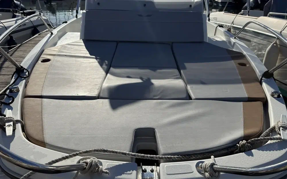 slider 3 Beneteau Flyer 6 SUNdeck
