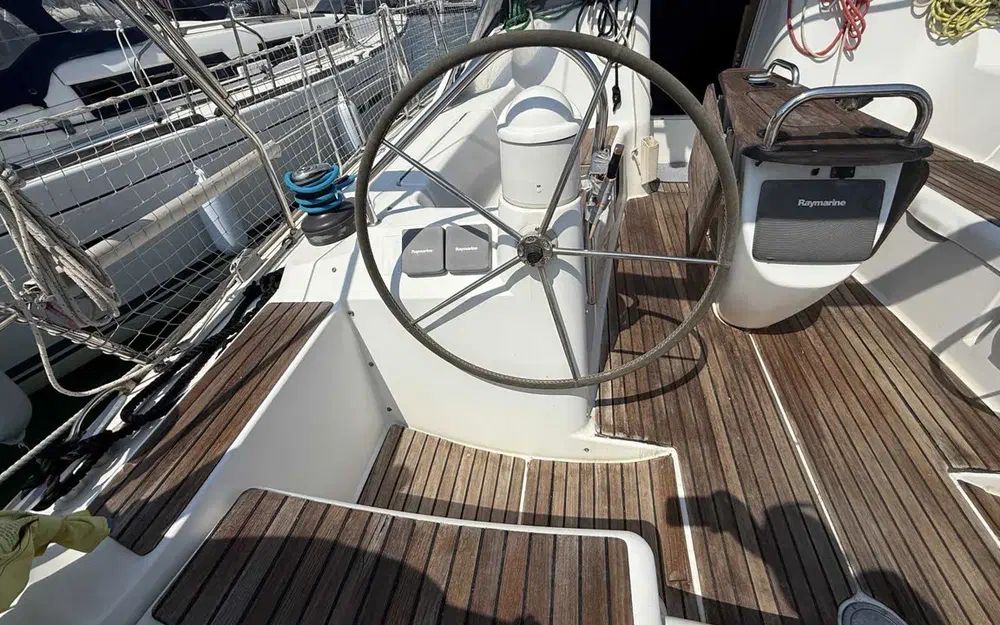 slider 9 Jeanneau Sun Odyssey 39 i