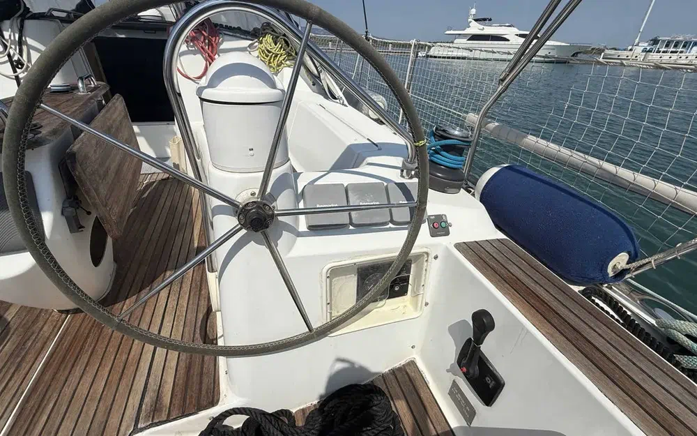 slider 11 Jeanneau Sun Odyssey 39 i
