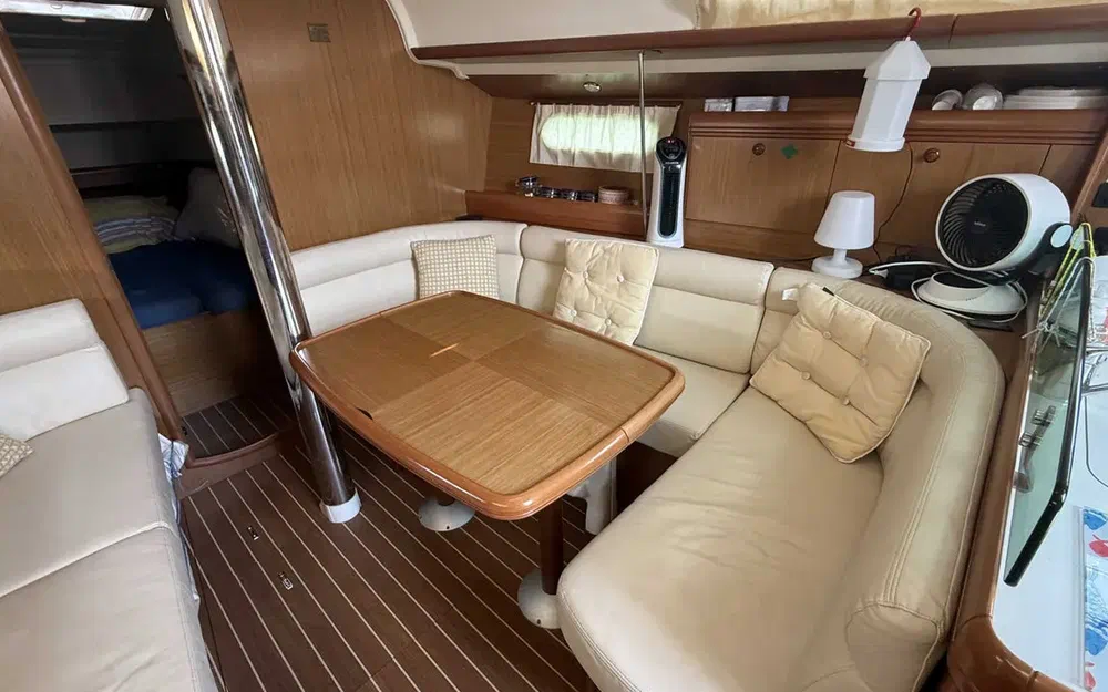 slider 17 Jeanneau Sun Odyssey 39 i