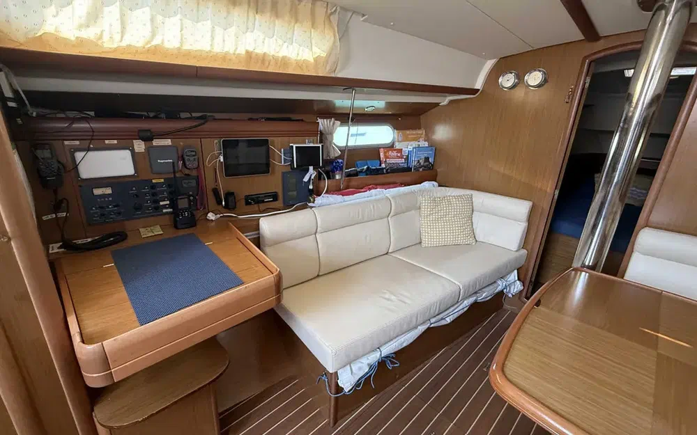 slider 18 Jeanneau Sun Odyssey 39 i