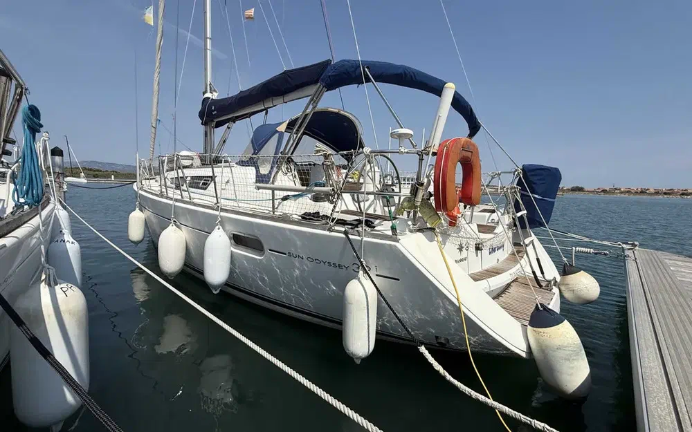 slider 1 Jeanneau Sun Odyssey 39 i