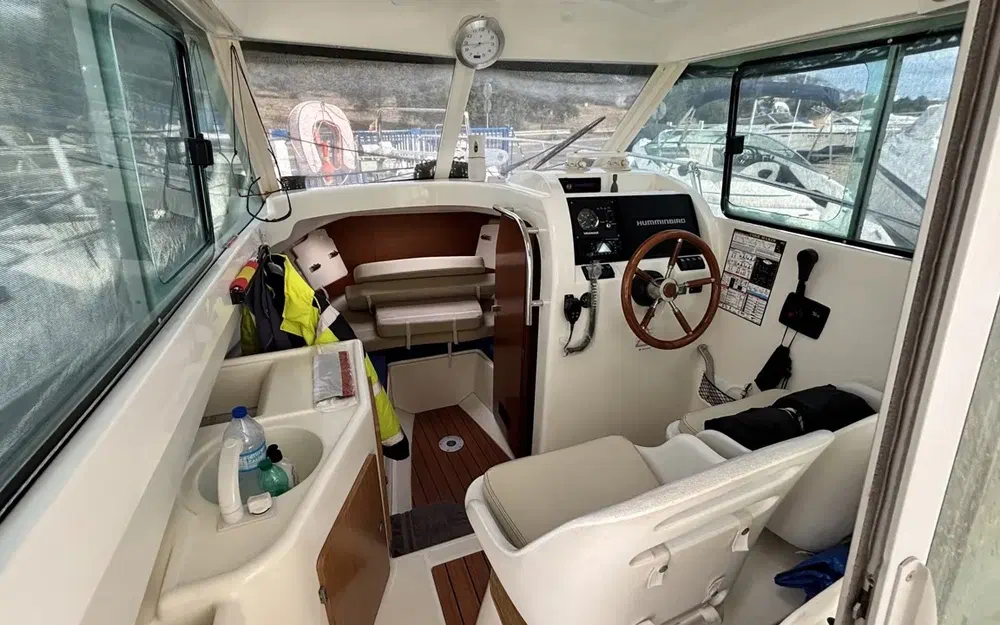 slider 9 Jeanneau Merry Fisher 655