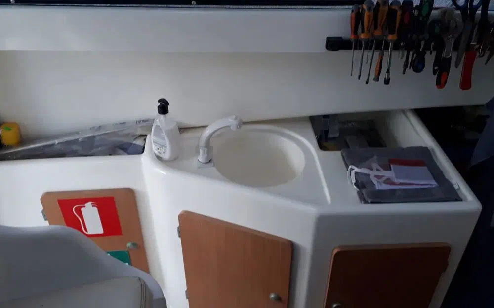 slider 12 Jeanneau Merry Fisher 655