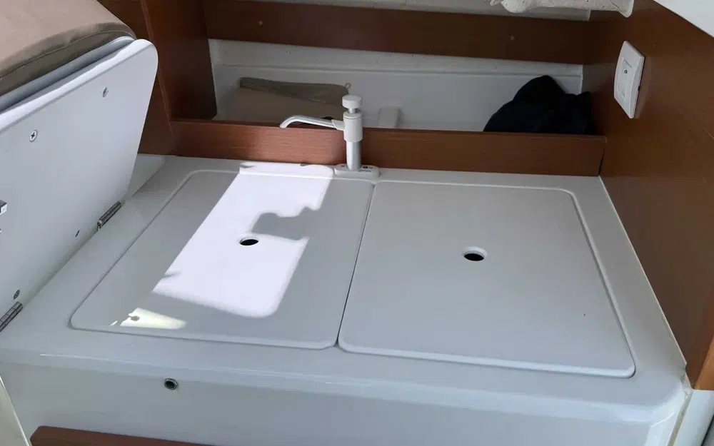 slider 13 Jeanneau Merry Fisher 605