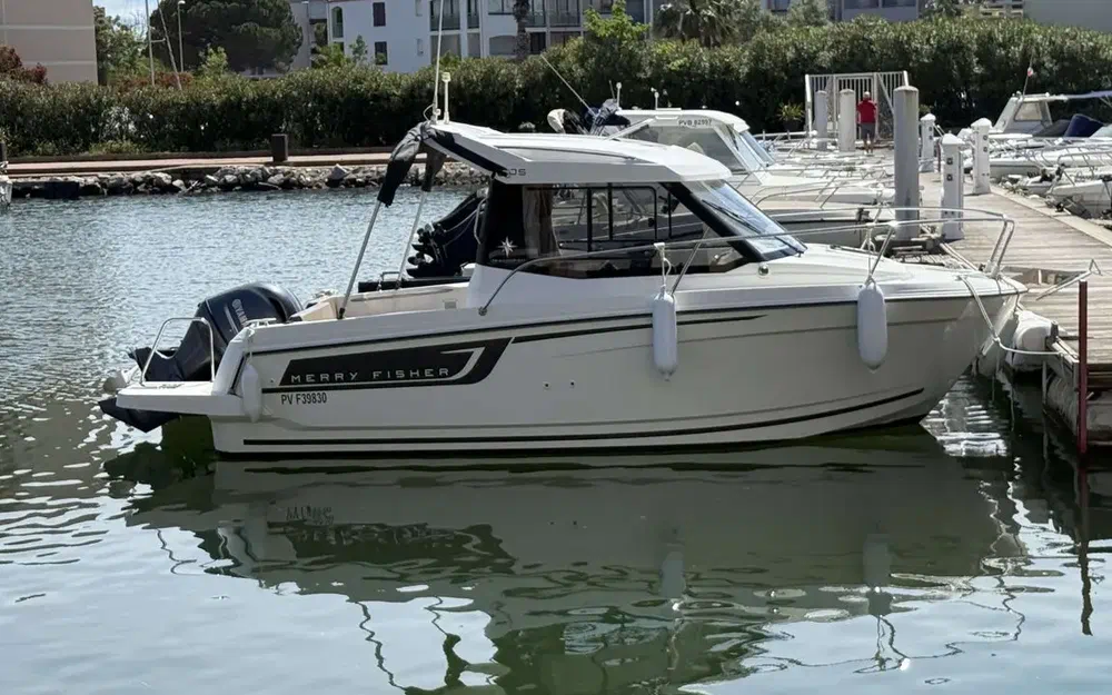 slider 1 Jeanneau Merry Fisher 605